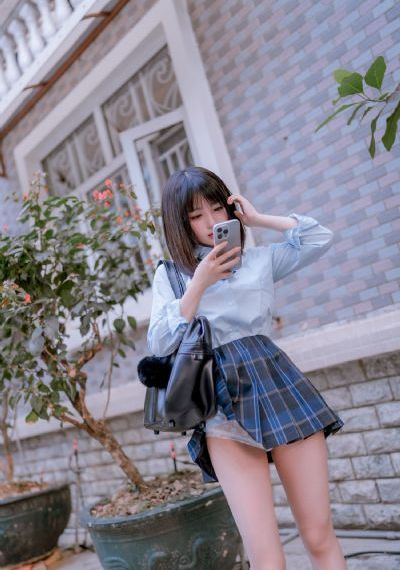 搞笑一家人韩剧_超清动漫免费观看