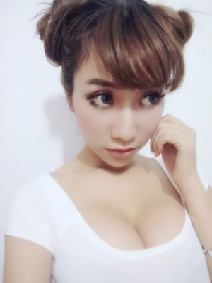 美女一区二区三区_DVD免费全集观看